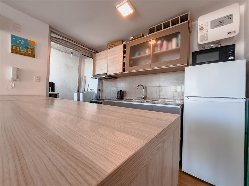 Apartamento en venta de 2 dormitorios + garaje CON RENTA...