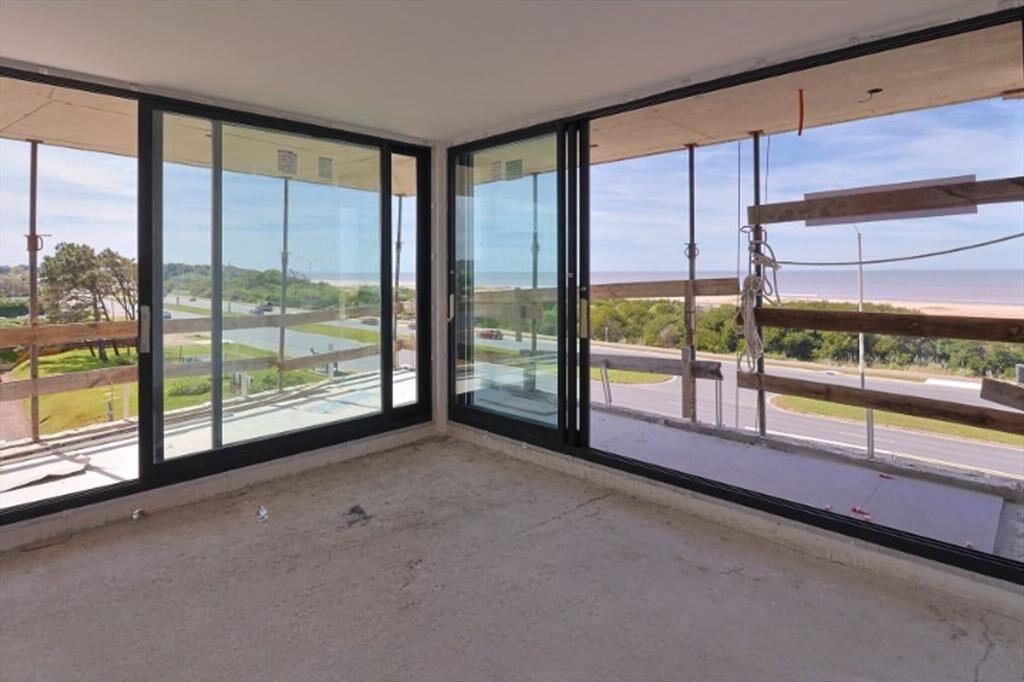 Venta apartamento 3 Dormitorios Barra de Carrasco