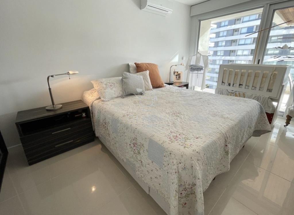 Apartamento en la Brava - Codigo 5382