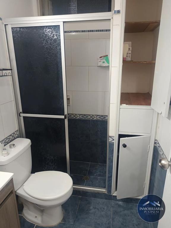 Apartamento duplex en alquiler con cochera cerca de nuev...