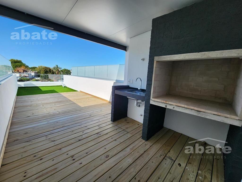 Venta de monoambiente con Solárium en Molino del Parque