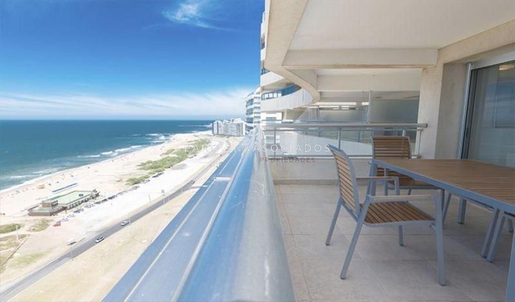 Apartamento en venta en Tiburón III, Punta del
