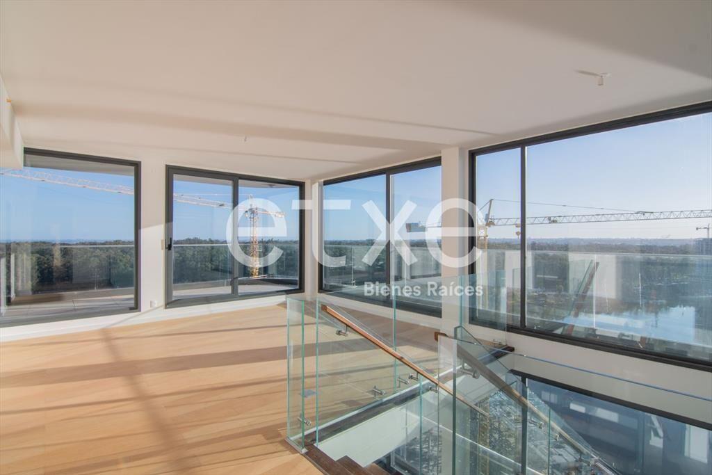 Venta Duplex 4 dormitorios Carrasco Boating Torre 1...