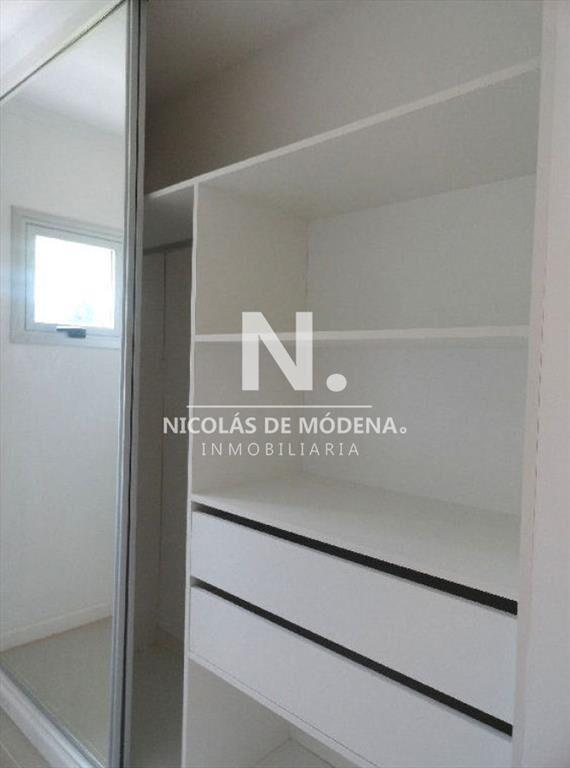 En venta.. Pedragosa Sierra- Punta del Este