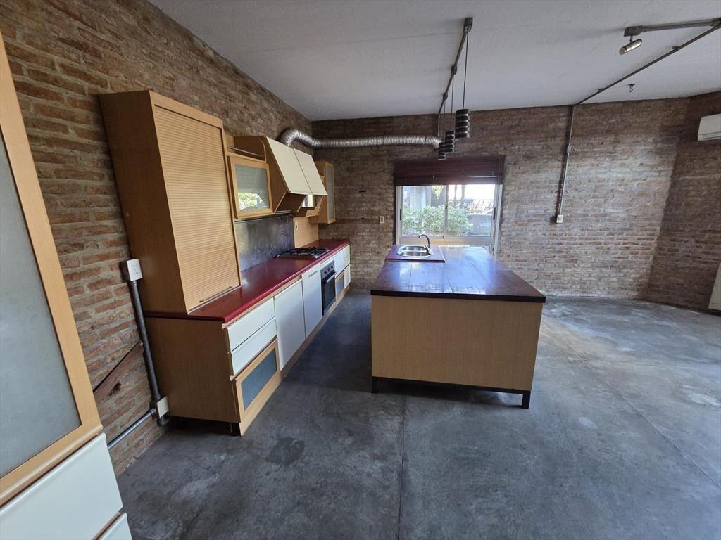 Apartamento -Loft, Puerto del Buceo, 76 m2, garage !!
