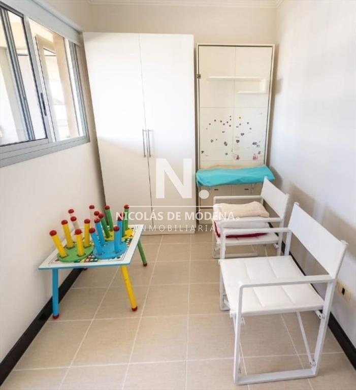 Departemtno de 3 dor + dependencia en venta.