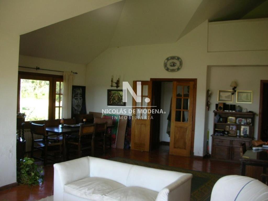 Casa de 5 dormitorios en Punta del Este, Pinares.