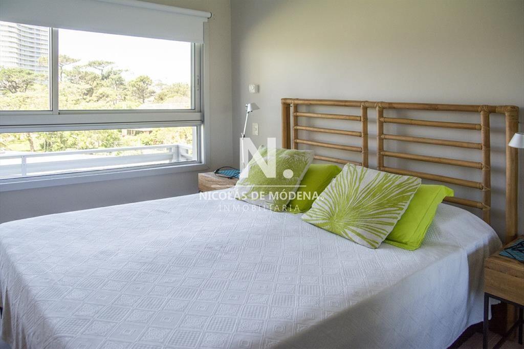Departamento de 2 dormitorios a pasos del mar en