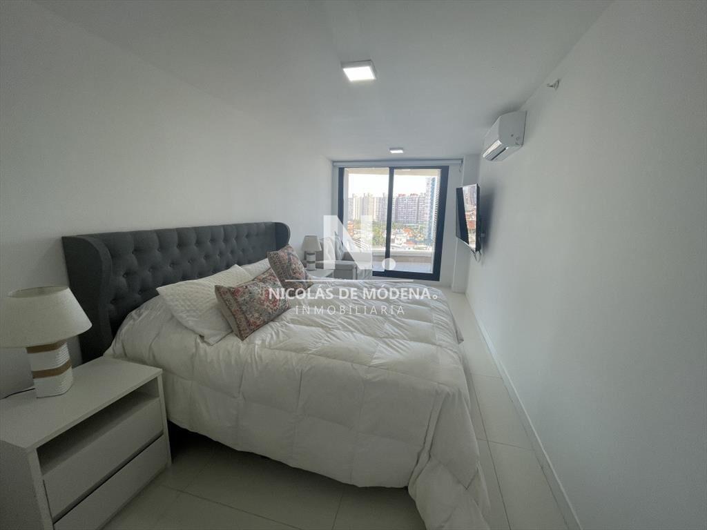 Apartamento en Punta del Este, todos los 3 en