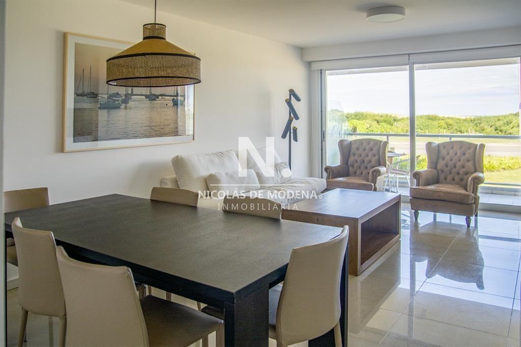 Venta apartamento de 3 dormitorios en Playa Brava