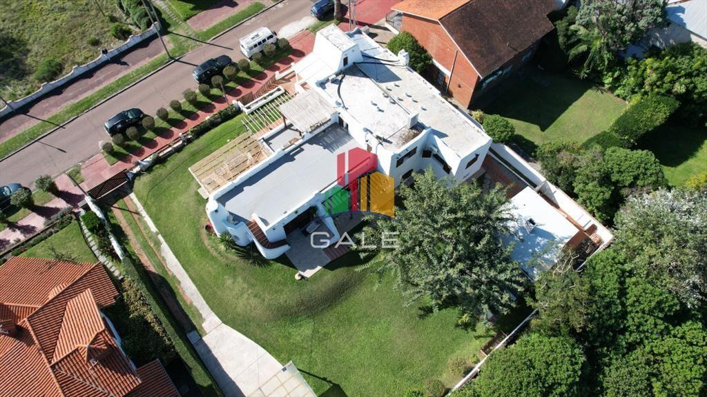 Chalet en venta con vista al mar en casco de la