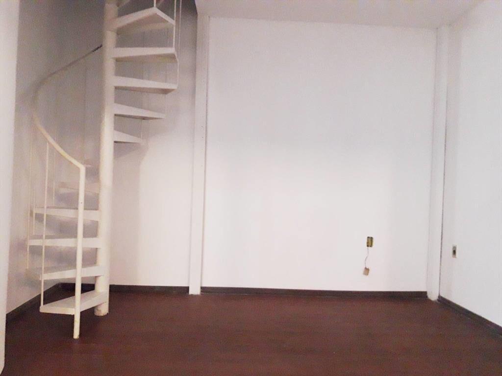 Alquiler - Local Comercial de 20 m2 en galería, Centro - 18