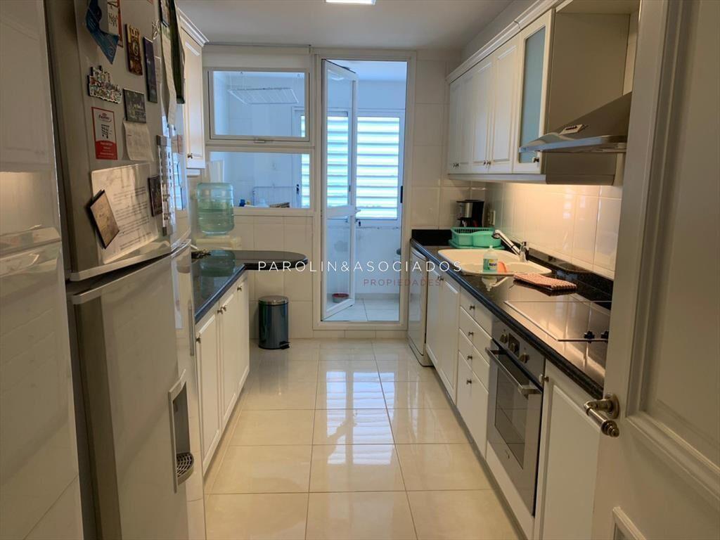Apartamento en venta de 3 dormitorios en Le Punta