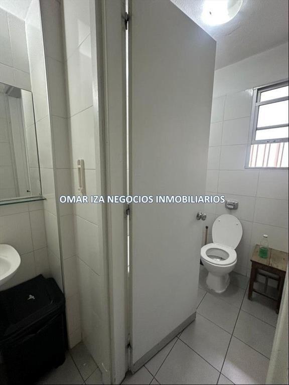 AQUILER OFICINAS EN AGUADA DE 250M2 APROX, ESCRITORIO, CONS