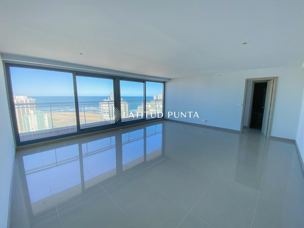 Piso alto en Brava, 2 dormitorios