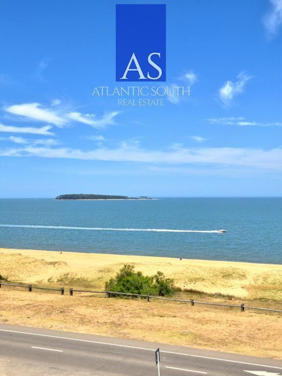 Penthouse apartamento 2 dormitorios frente al mar