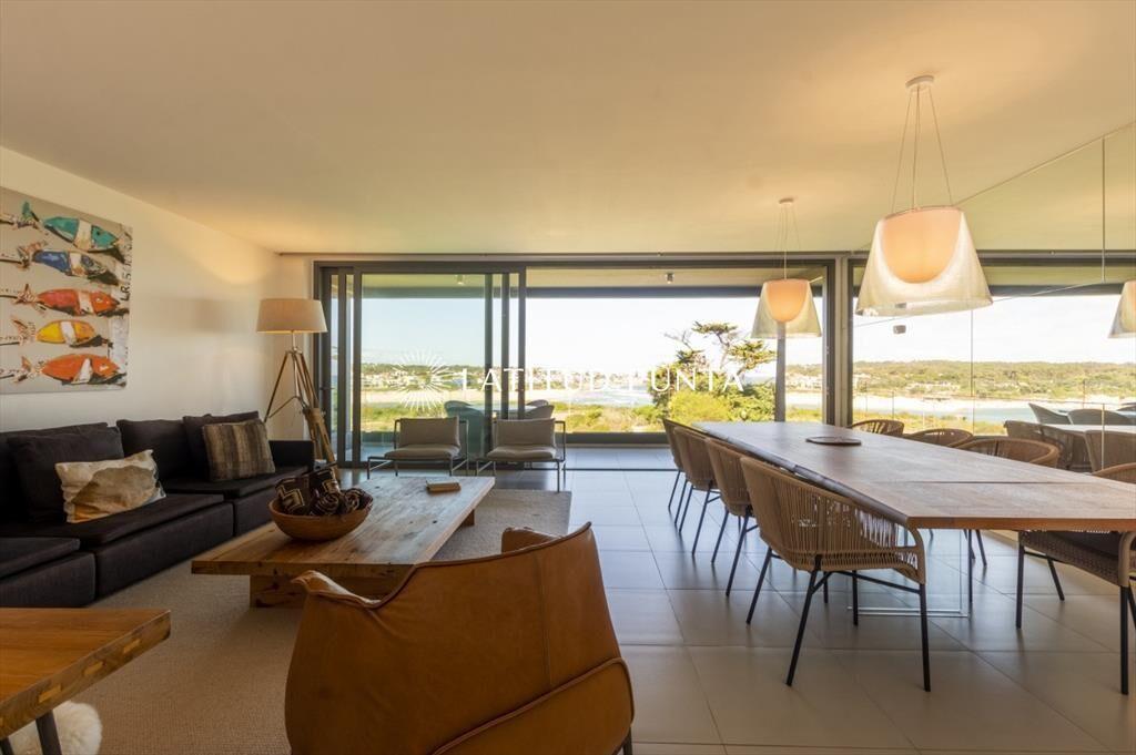 Apartamento en Tiburon Terrazas, 3 suites más