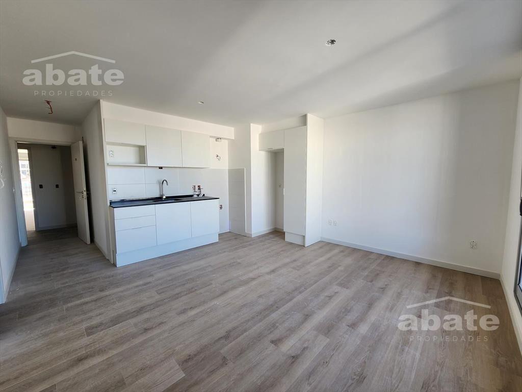 Venta apartamento 1 dormitorio en Cordón piso alto
