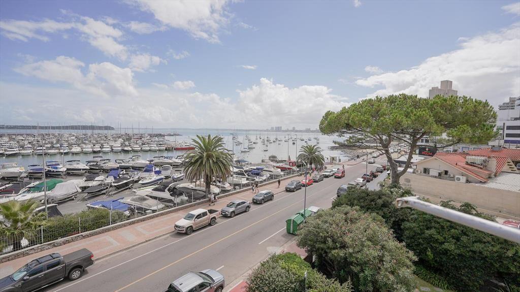 Apartamento en Venta en la Peninsula de Punta del Este
