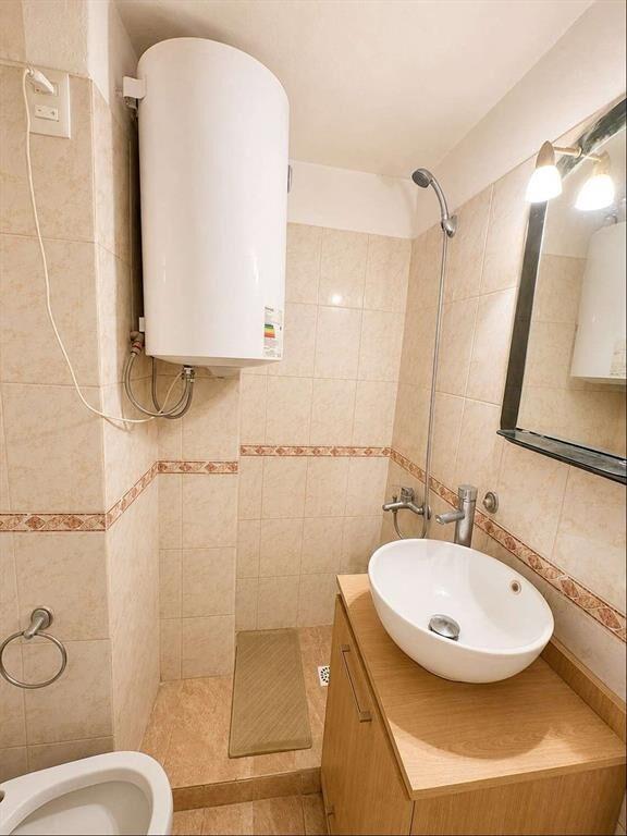 NUDA PROPIEDAD EN VENTA – APARTAMENTO DE 2 DORMITORIOS AL F