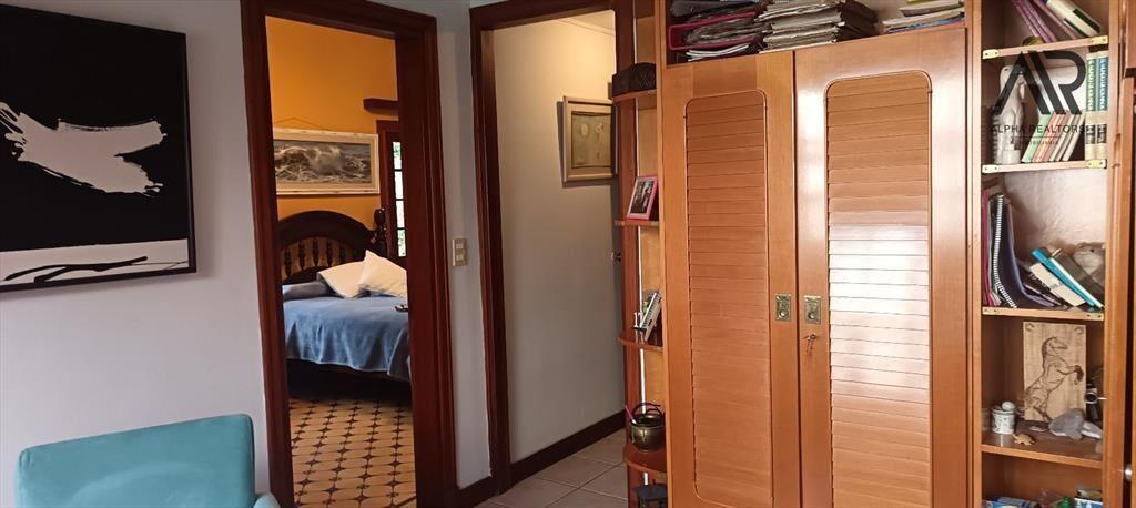 Casa en venta c/ cochera en Centro