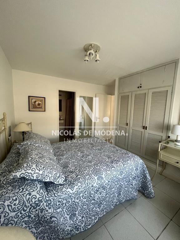 Muy lindo apartamento, con amplia terraza, garage