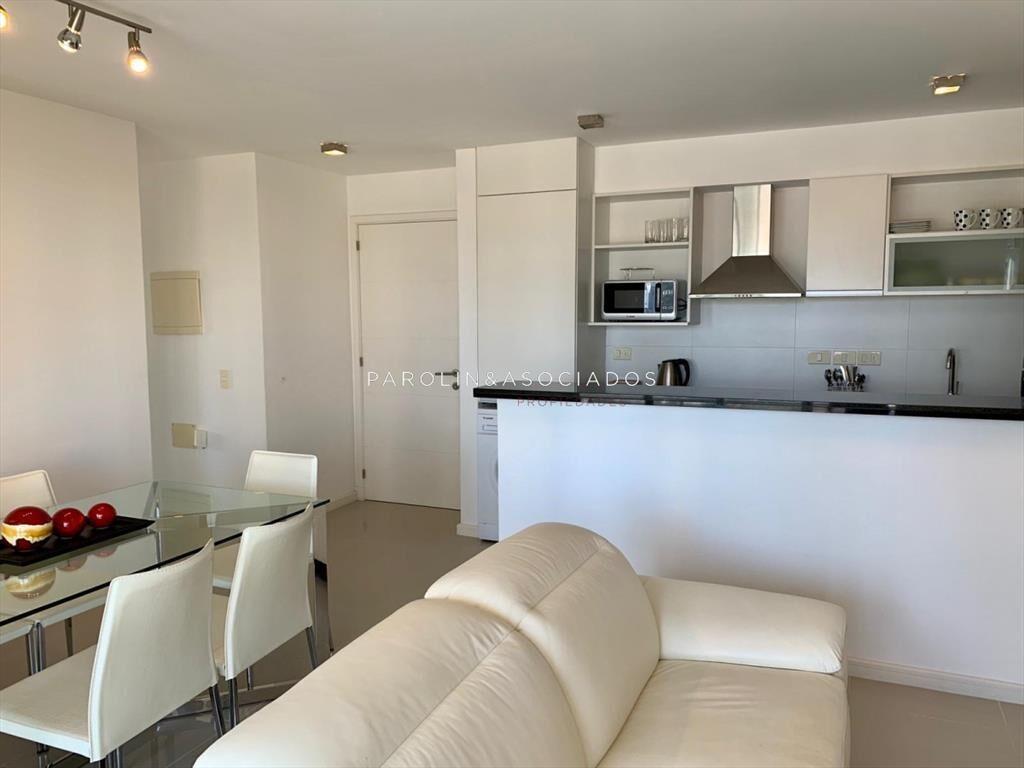 Apartamento en venta de 2 dormitorios en Brava,