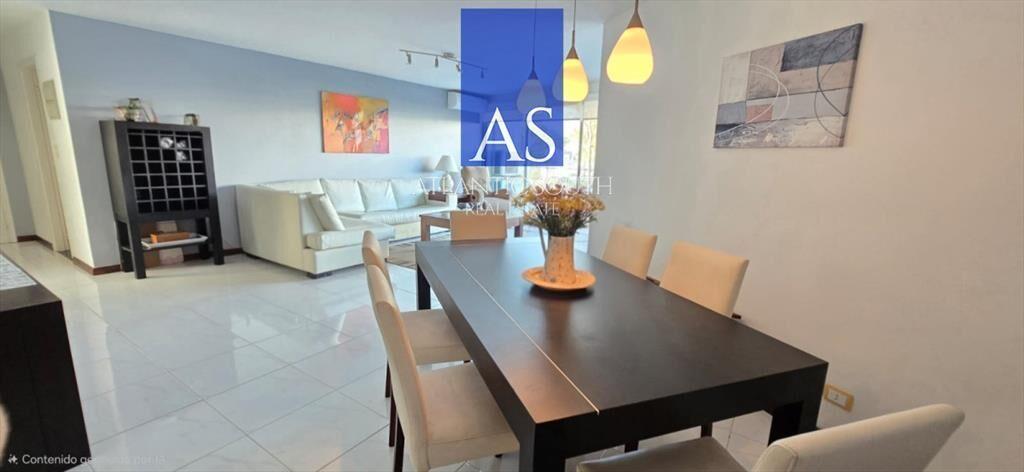 Apartamento 3 dormitorios frente al mar Playa con