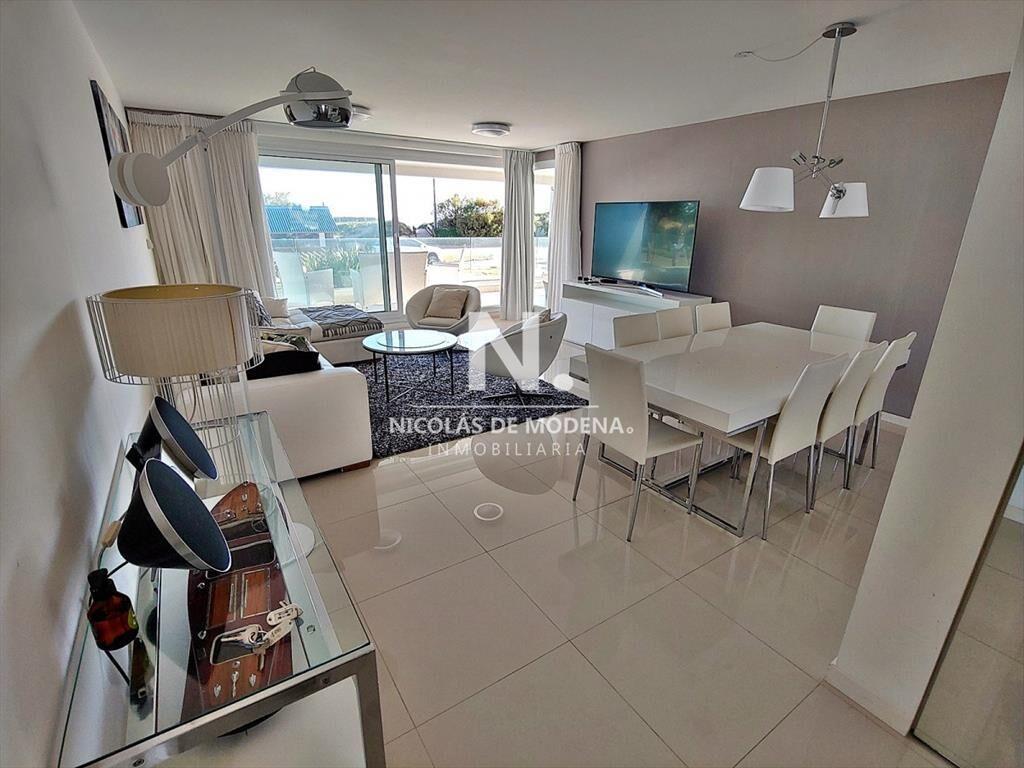 Apartamento en Punta del Este, Mansa