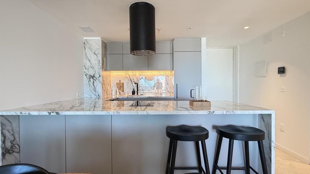 VENTA APARTAMENTO 1 DORMITORIO. EDIFICIO BRUSCO