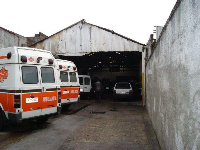 VENTA LOCAL COMERCIAL EN TRES CRUCES, DEPOSITO, GALPON