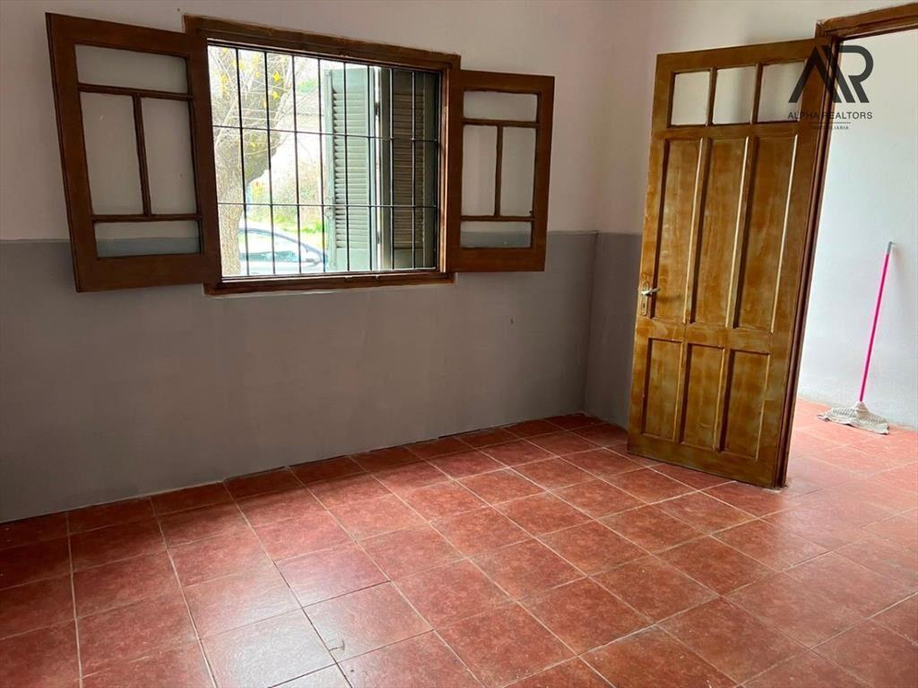 CASA ALQUILER SAYAGO AV MILLAN DOS A TRES DORMITORIOS SI...