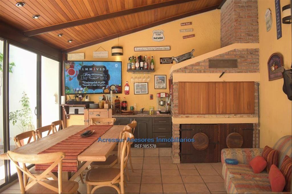 Venta Residencia 4 dormitorios y Barbacoa en P. Batlle