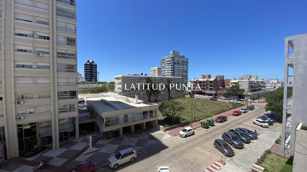 Apartamento en Península, 1 dormitorio y garage