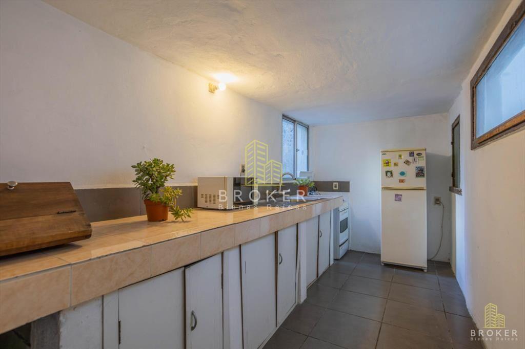 Venta Casa en Centro Montevideo, 4 dormitorios y