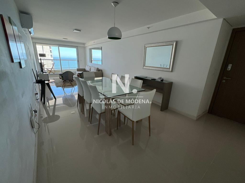Vende apartamento de 2 dormitorios en Brava, del