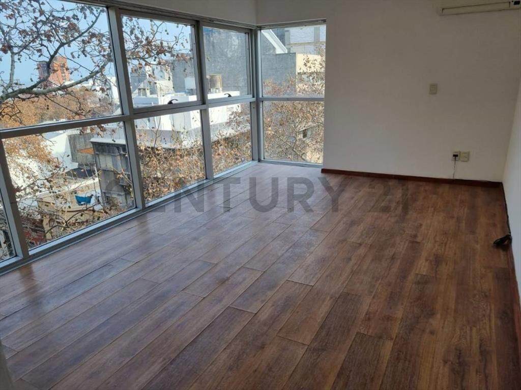 Hermoso Monoambiente en el Centro de Montevideo con renta