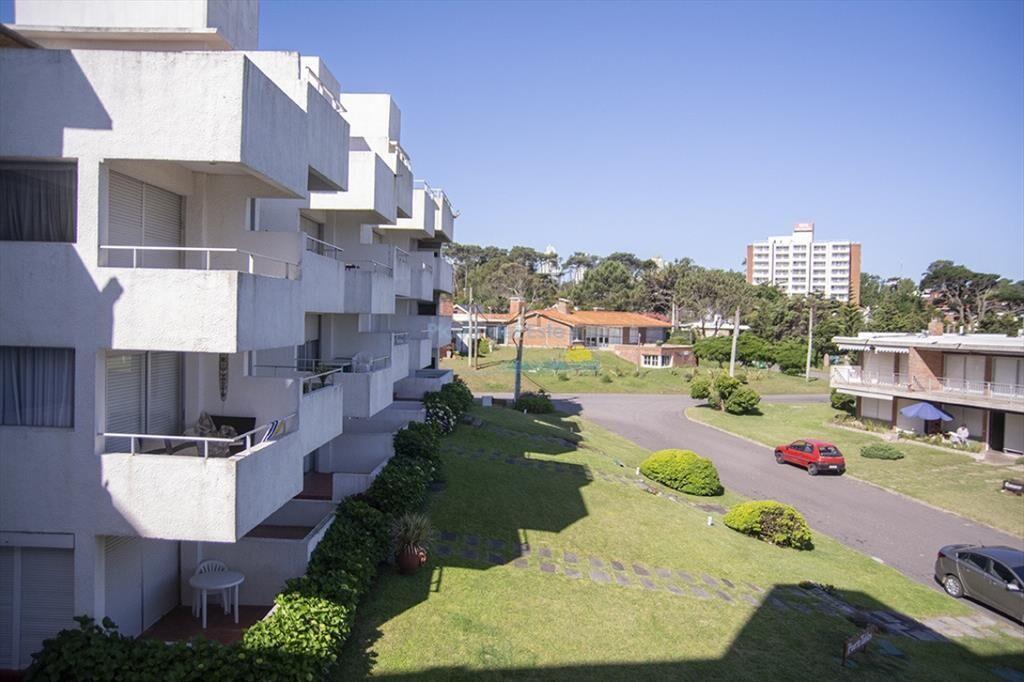 Se vende apartamento de 3 dormitorios en Edificio