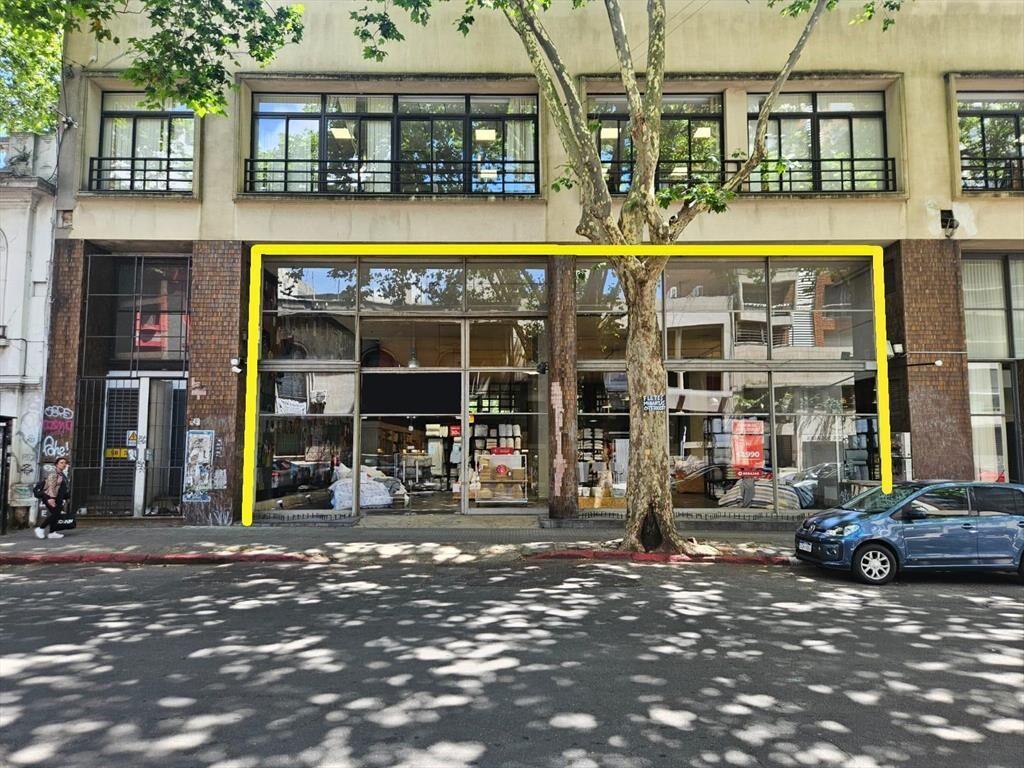 Centro sur, proximo 18 , 14 mts de frente, 530 m2 , planta