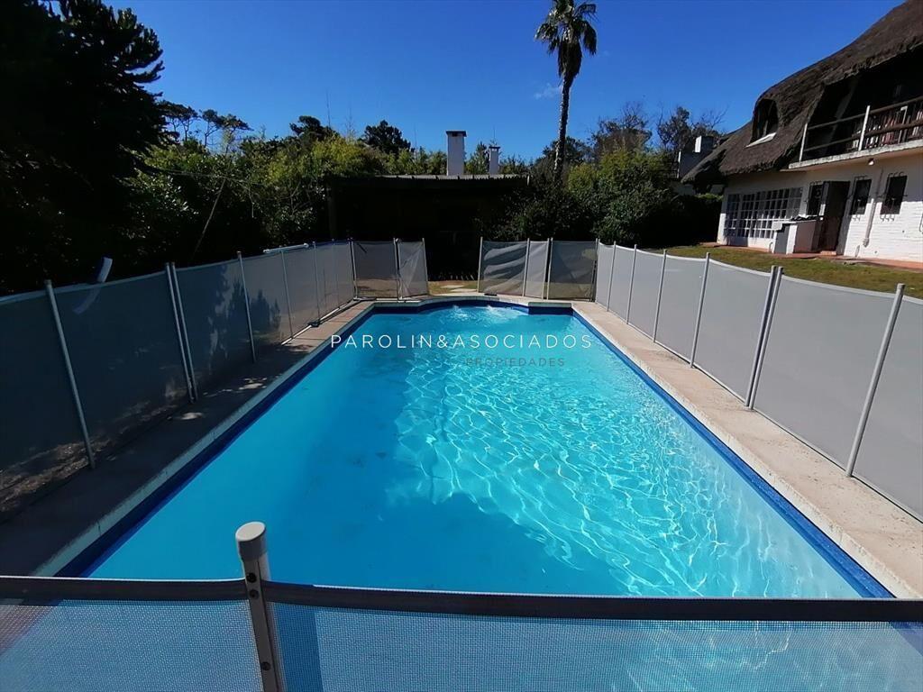 Casa en venta en Pinares, Punta del Este.
