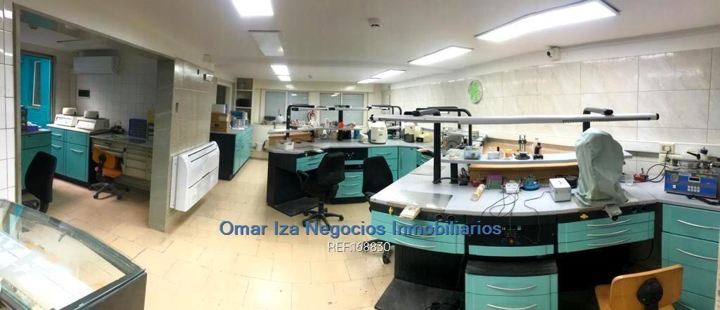 LOCAL LABORATORIO comercial CON BUENA RENTA, ideal inversor
