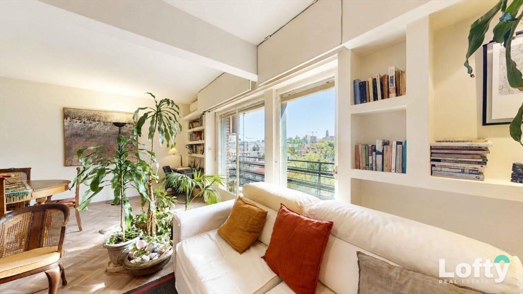 Apartamento en venta de 3 Dormitorios con Garaje y Terra...