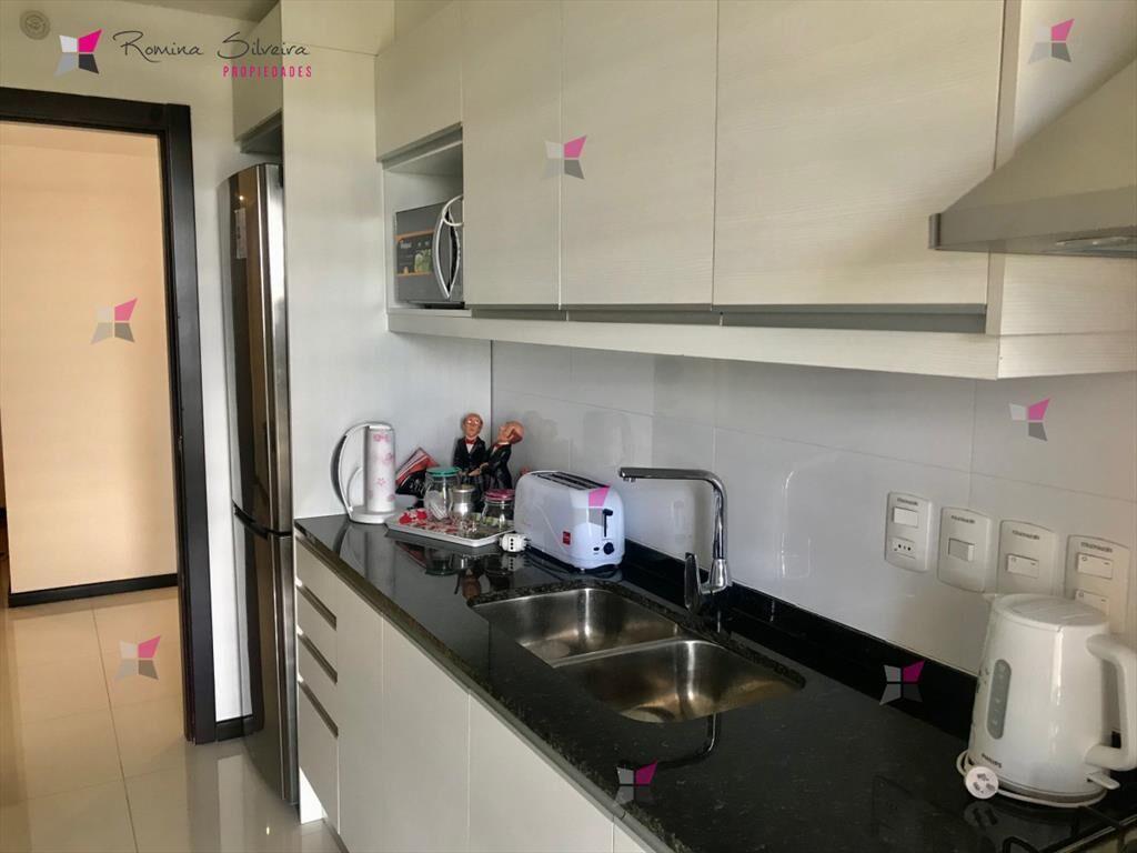 VENTA DE APARTAMENTO DE 2 DORMITORIOS EN EDIFICIO