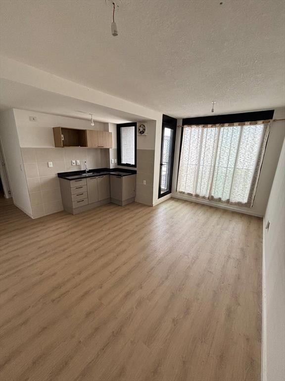 Cesión de Alquiler de Apartamento en Calle Ana Monterroso de
