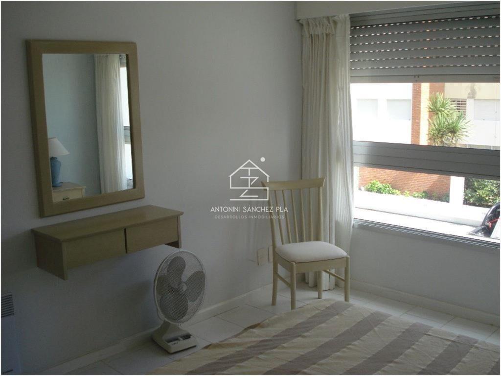 Con amplio espacio, te ofrecemos este acogedor departamento