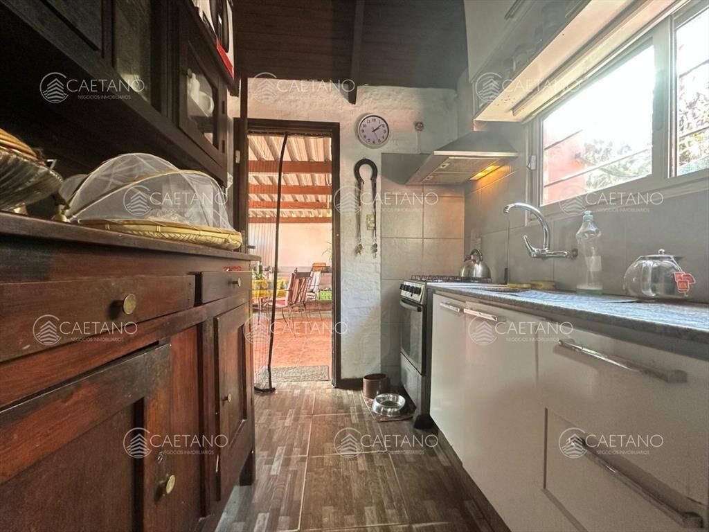 Venta de casa en Tio Tom, Punta Ballena a 50 del