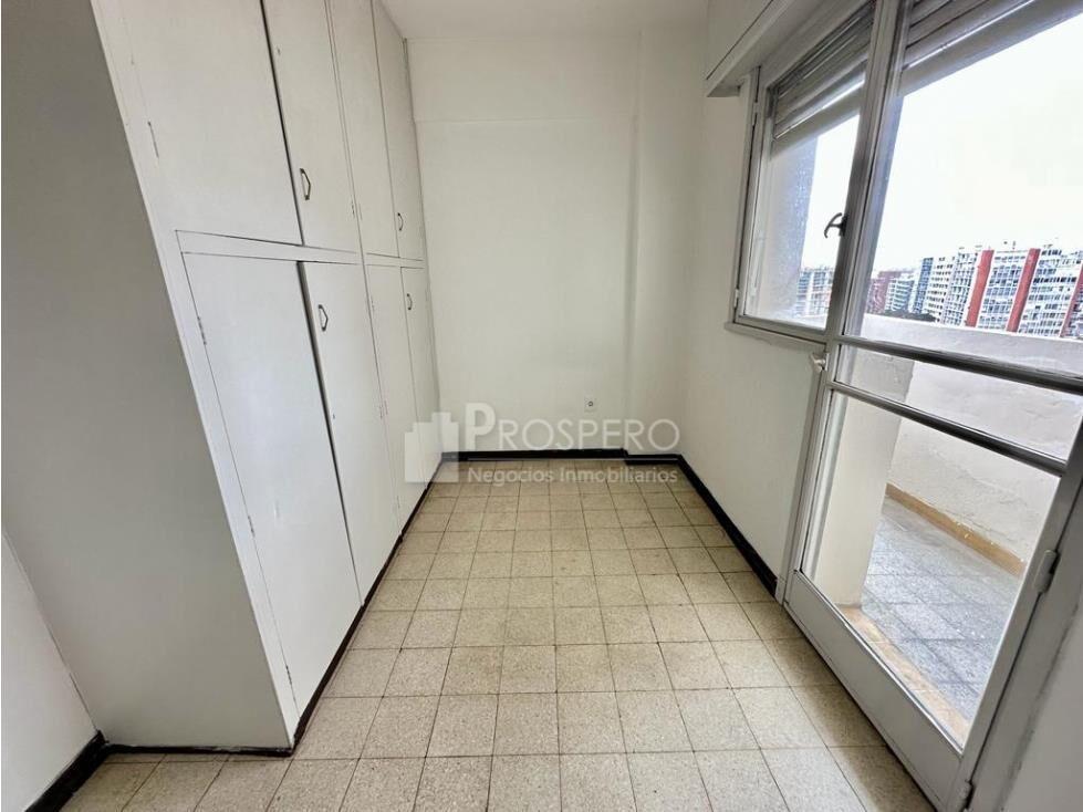 VA1601/P/1 Venta apto 3 dormitorios Aguada garaje CON RENTA
