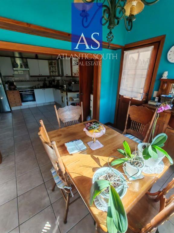 Casa 3 dormitorios con jardÃn próxima al mar
