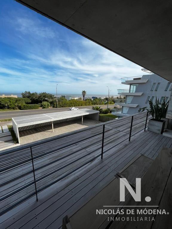 En  venta  apartamento de 2 dormitorios y 2 baños Manantia