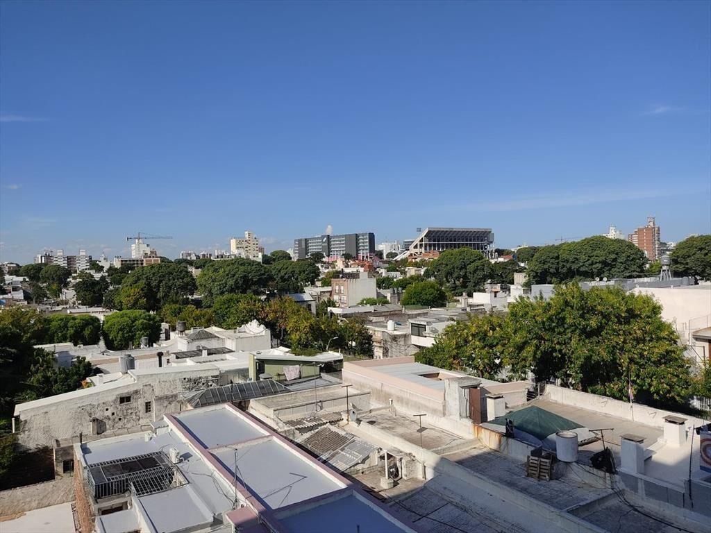 Venta apartamento rentado 1 dormitorio con garaje La Blanqu